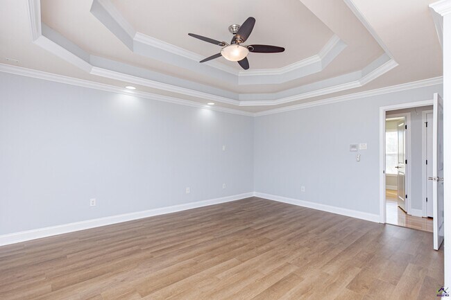 Building Photo - 100 Montview Way