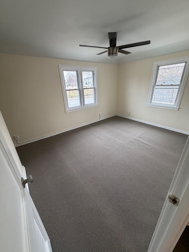 Building Photo - 501 Pearl Harbor St