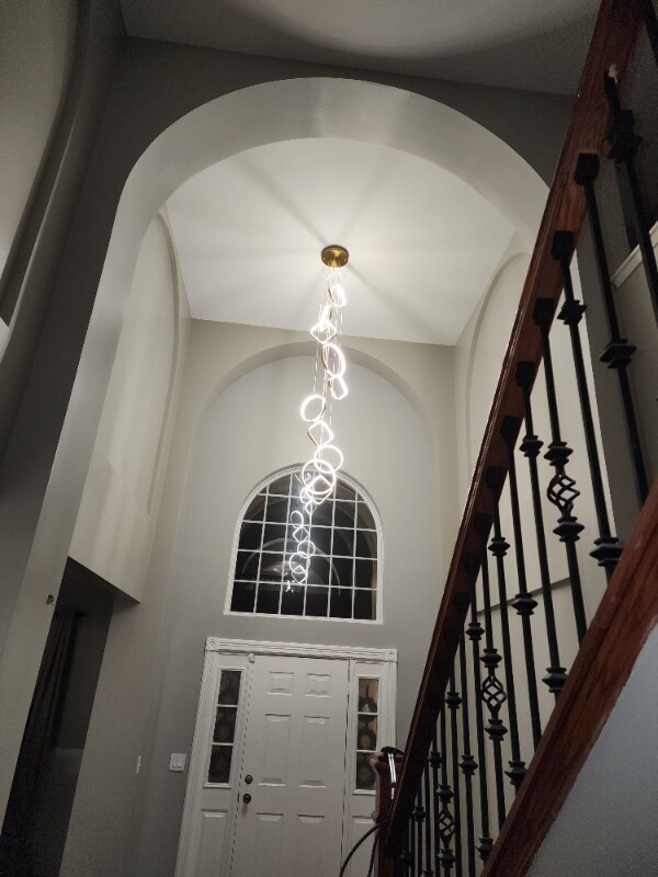 Building Photo - 6700 Pine Ln