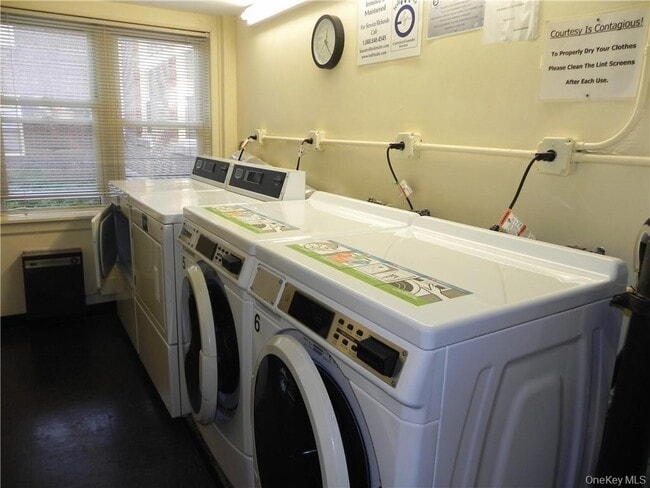 Building Photo - 1250 North Ave