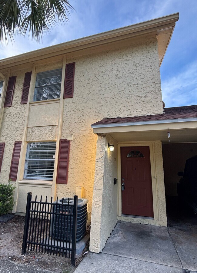 Building Photo - 7539 Abonado Rd