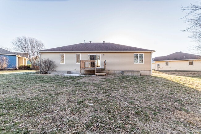 Building Photo - Please View 3D Virtual Walk-Through Before Scheduling a Showing