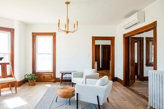 Building Photo - 784 Chestnut St