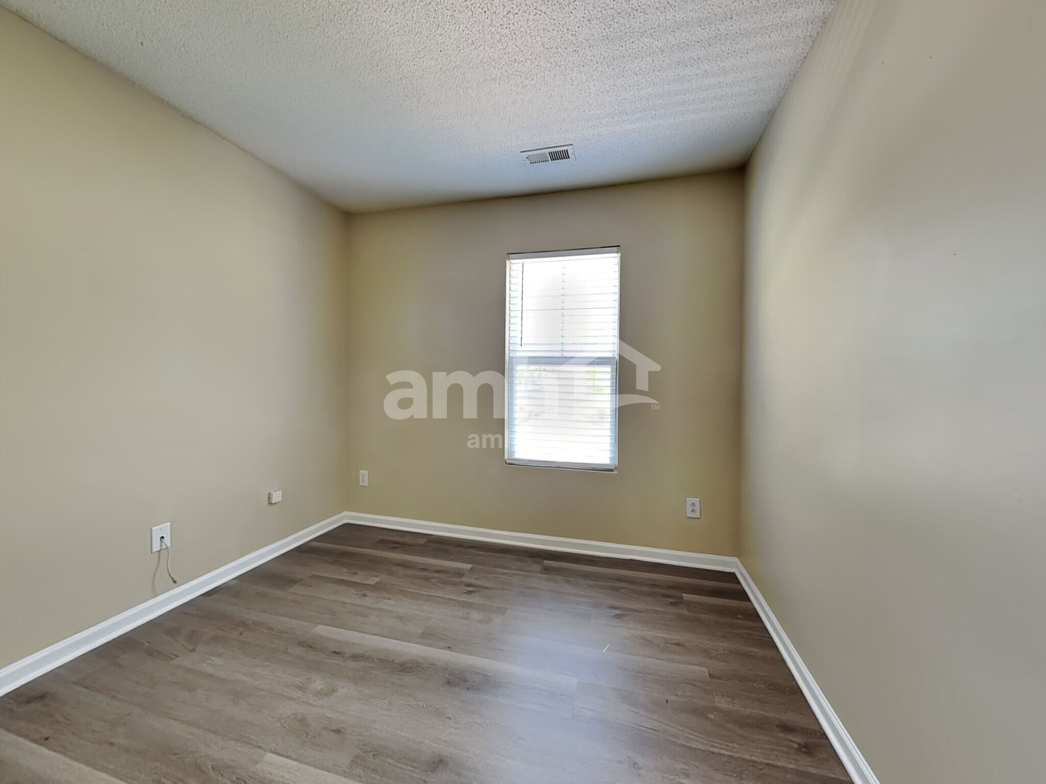 Building Photo - 3600 Mountain Brook Cir