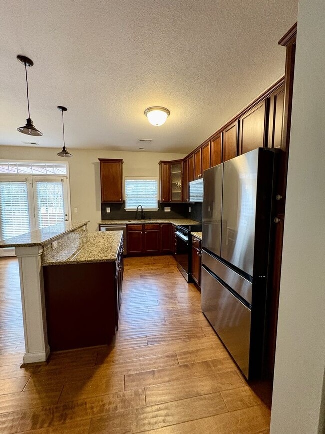 Building Photo - Harbour Breeze Estates