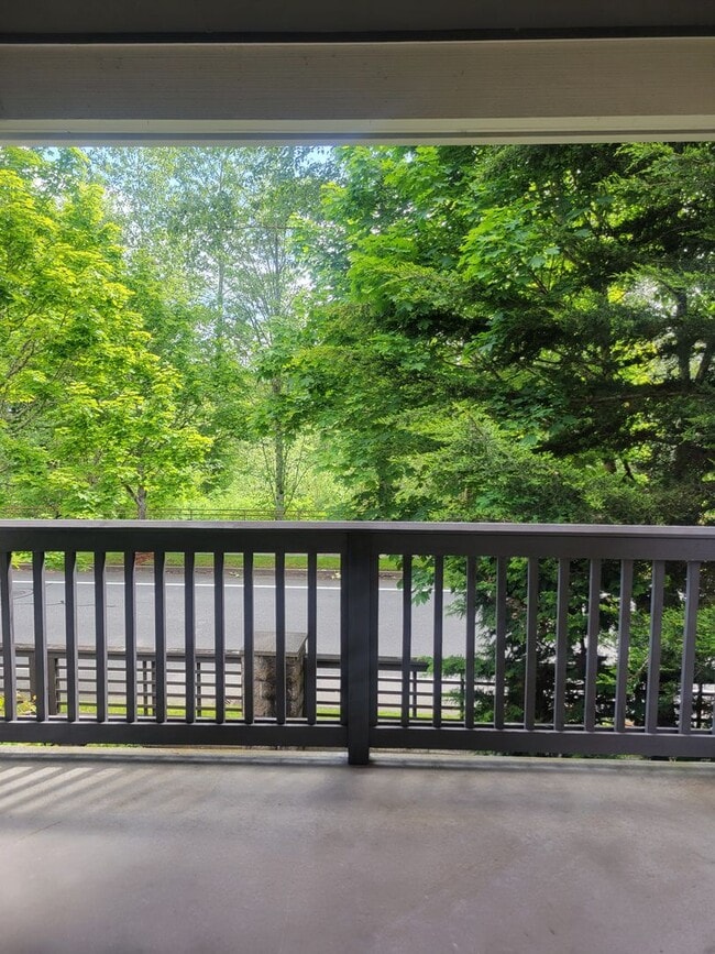 Building Photo - Highly Desirable Community, Beautiful View...