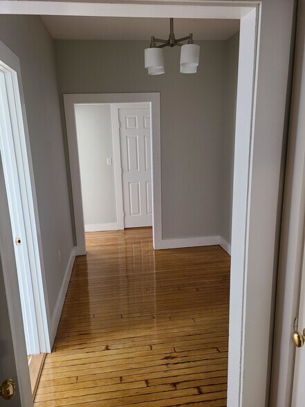 Building Photo - 12 Farrington Ave