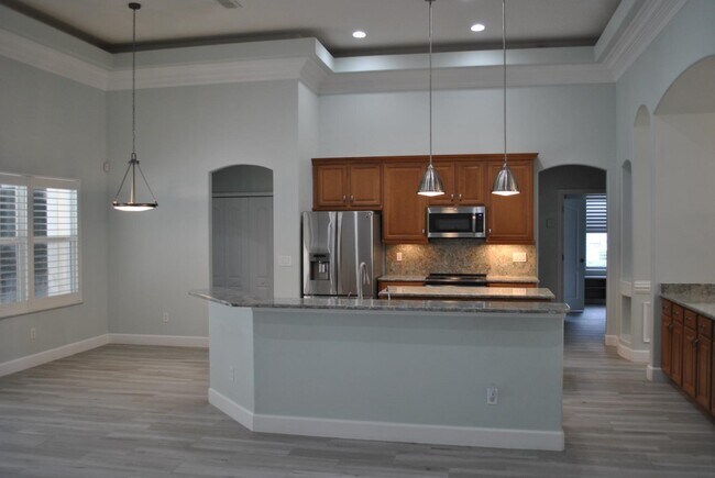 Building Photo - 128 Centennial Park Dr