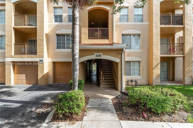 Building Photo - 4280 San Marino Blvd