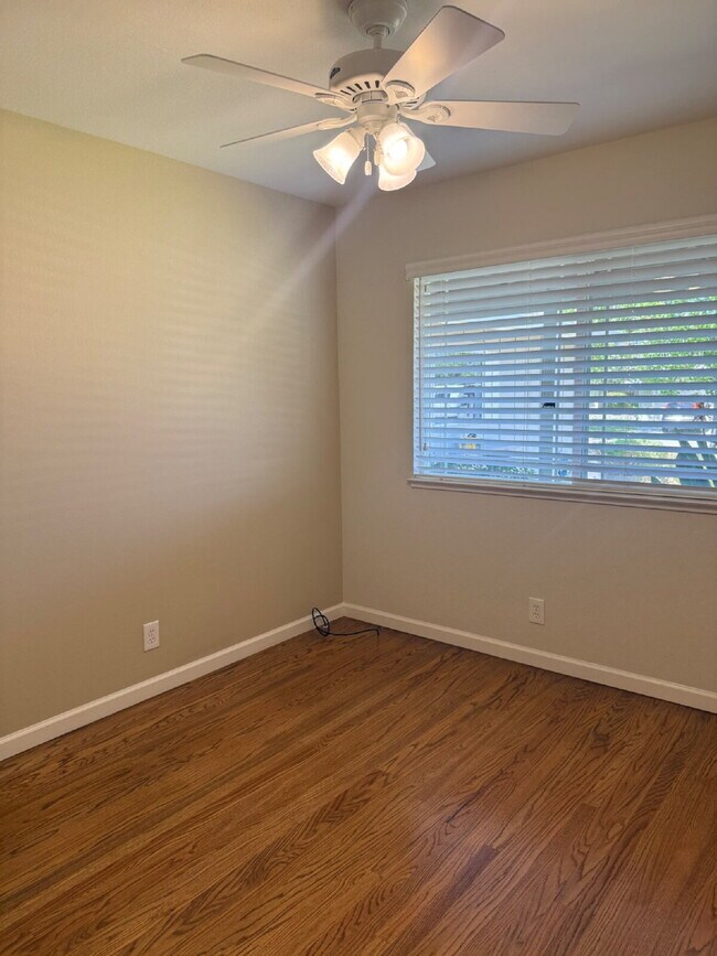 Building Photo - Charming 3 Bedroom, 2 Bathroom Livermore Home with Pool & Private Backyard Oasis