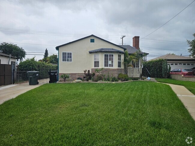 Building Photo - 341 Morris Pl