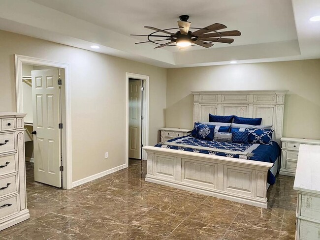 Building Photo - 183 Kleberg Ave