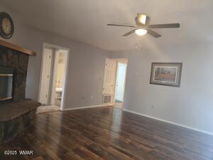Building Photo - 5240 S 28th Pl