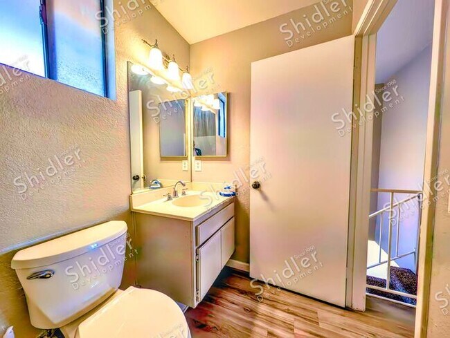 Building Photo - 1991 Central Ave