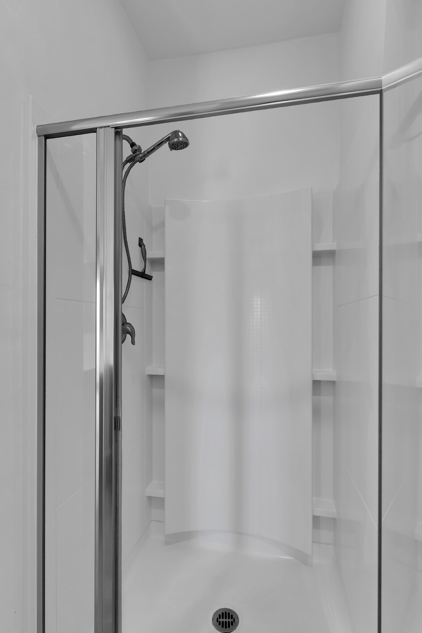 Building Photo - 4154 N Thurston Ln