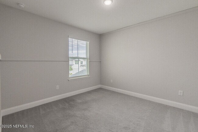 Building Photo - 14056 Sterely Ct S