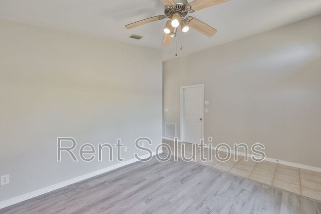 Building Photo - 15820 49th Street N