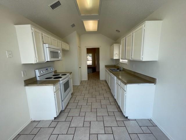 Building Photo - 8508 Willow Creek Ct