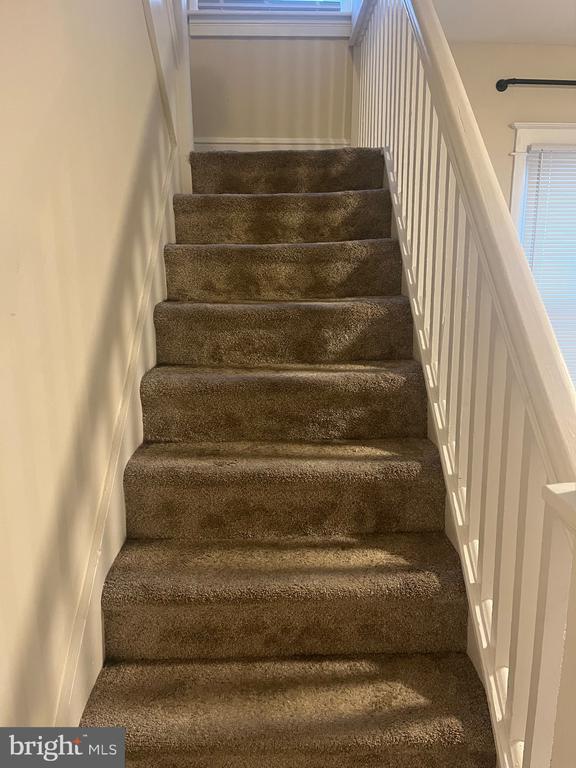 Building Photo - 17830 Sherman Ave