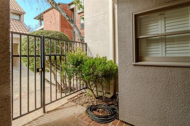 Building Photo - 4520 Glenwick Ln