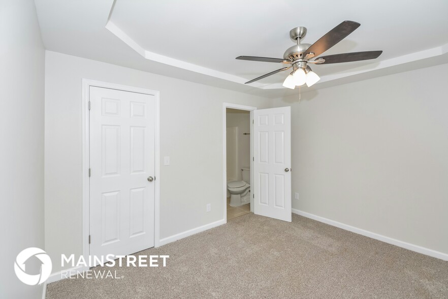 Building Photo - 102 Fairview Cir