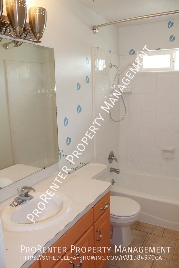 Building Photo - 2898 W 1375 N