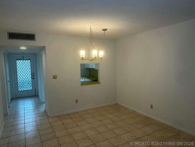 Building Photo - 6091 NW 61st Ave