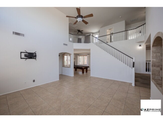 Building Photo - Escape to your Oasis in this Exquisite 5/2...