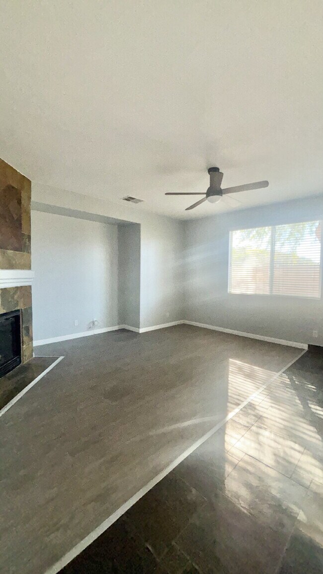 Building Photo - Coachella Home PMI Coachella Valley, DRE #01992806