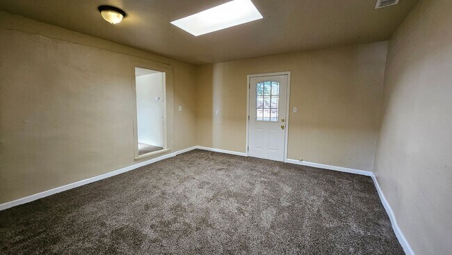 Building Photo - Del Sur Drive SW-1721-1729