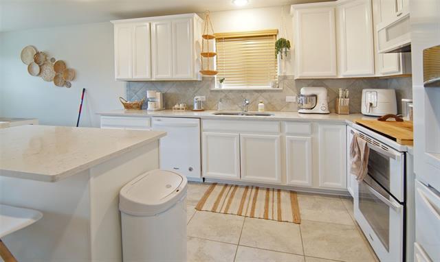 Building Photo - 6044 Misty Breeze Dr