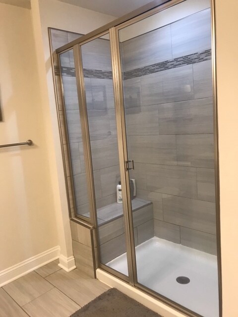 Primary bathroom - 624 Heathland Trl