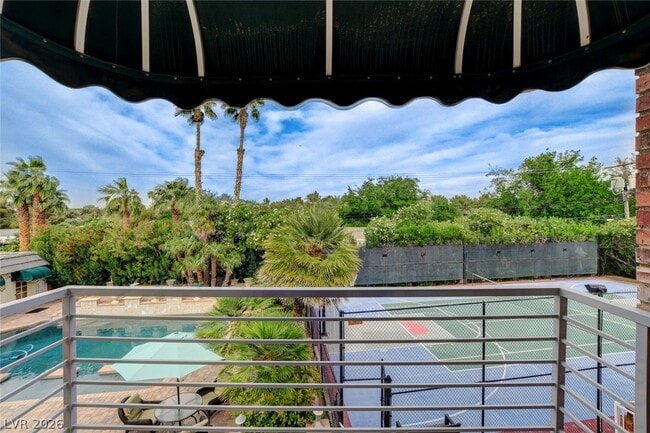 Building Photo - 7001 Alamitos Cir