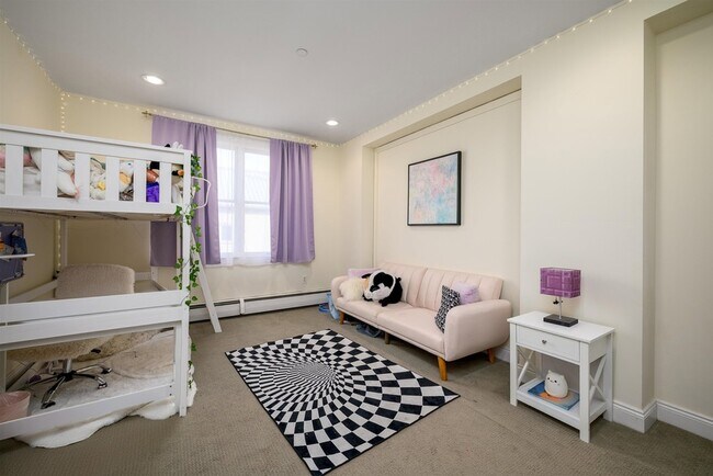 Building Photo - 207 Shearwater Ct W