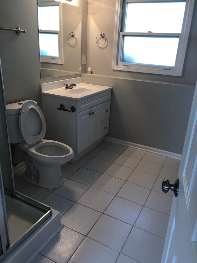 Building Photo - 2914 Frank Turk Dr