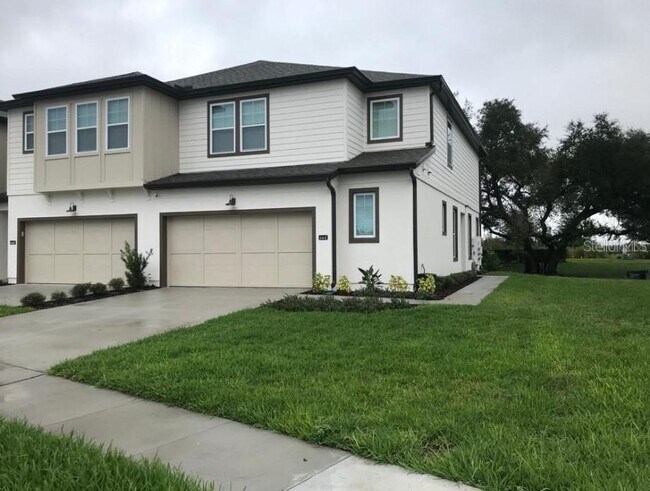 Building Photo - 664 Benoi Dr