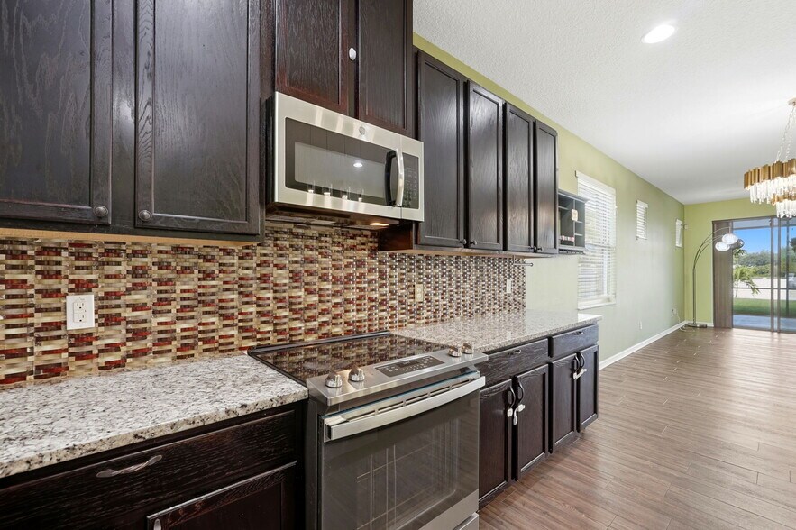 Building Photo - 1497 Pine Marsh Loop