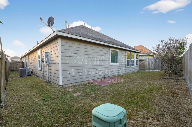 Building Photo - 18506 W Hardy Rd