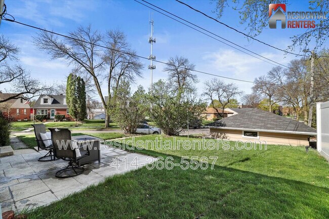 Building Photo - 3615 N 87th St