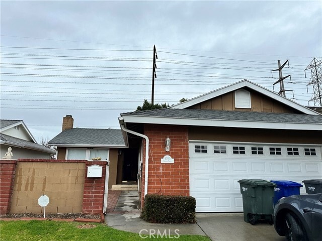 Primary Photo - 4701 Sharon Dr