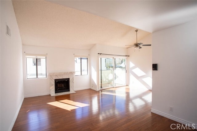 Building Photo - 10475 Newhome Ave