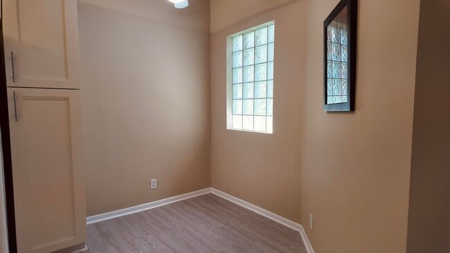 Building Photo - 5418 Firenze Dr