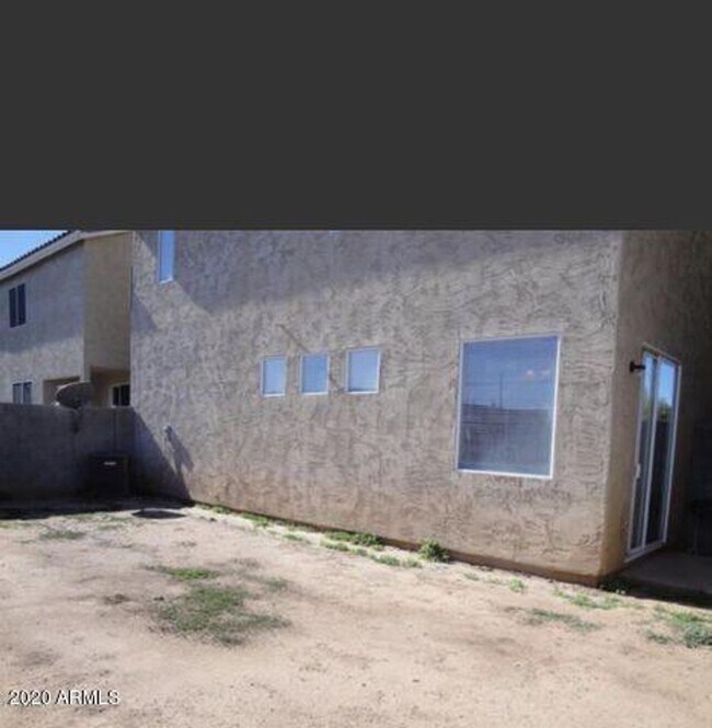 Building Photo - 4909 S 15th Pl