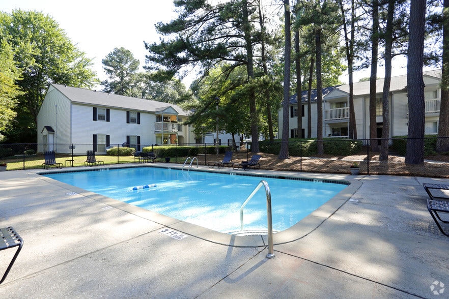 Primary Photo - 1000 Belmont