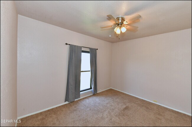 Building Photo - 3212 Canyon Point Ln