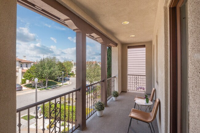 Building Photo - 8005 S Bell Crest Dr