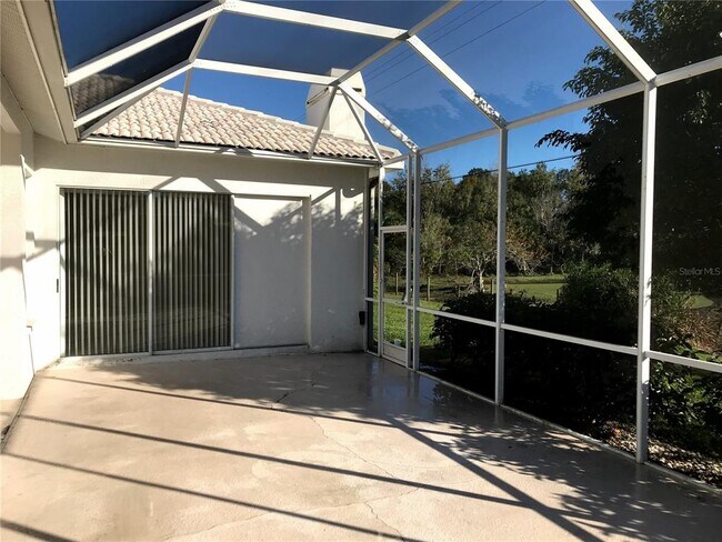 Building Photo - 3706 72nd Terrace E