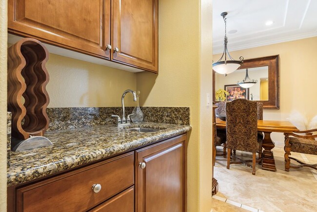 Building Photo - 9 Via Santanella