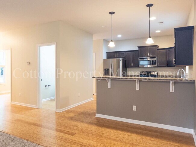Building Photo - 110 Roughleaf Trail