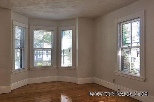 Building Photo - 141 Brown St